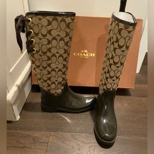 Coach Rain boots size 9
